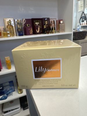 Lily Cashmere
